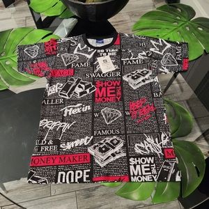 NEWSPAPER 📰 🗞 Tee